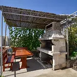 Mate * Makarska