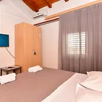 Mate Appartement Makarska
