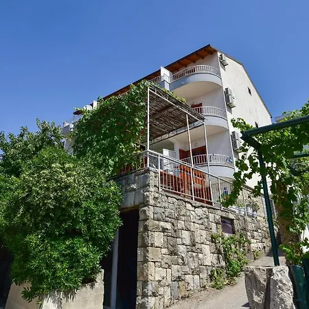 Apartment Mate Makarska