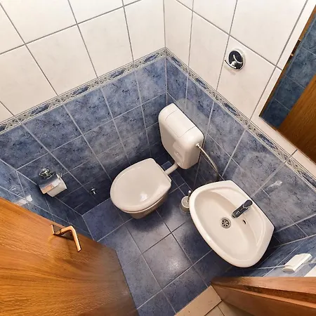 Mate Apartment *