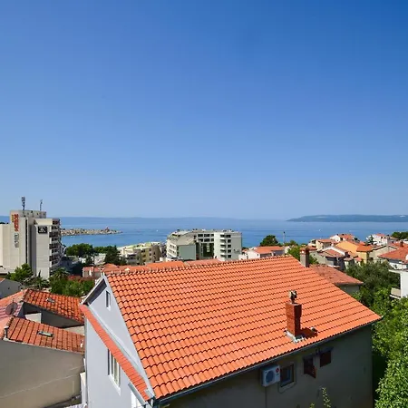 Apartment Mate Makarska