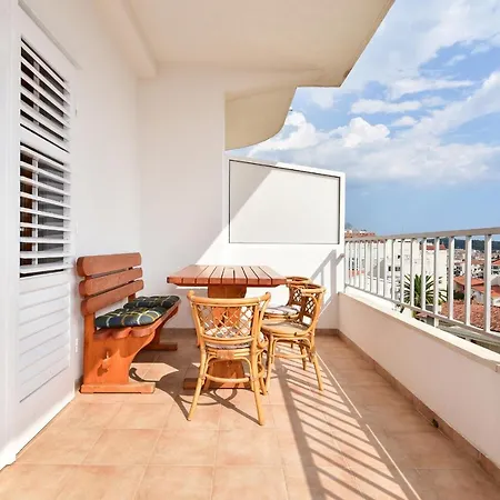 Apartman Mate