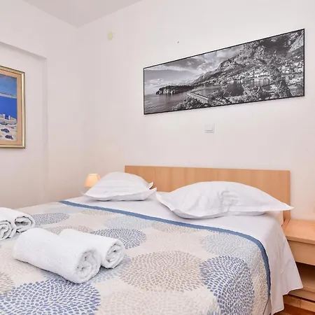 Mate Apartman